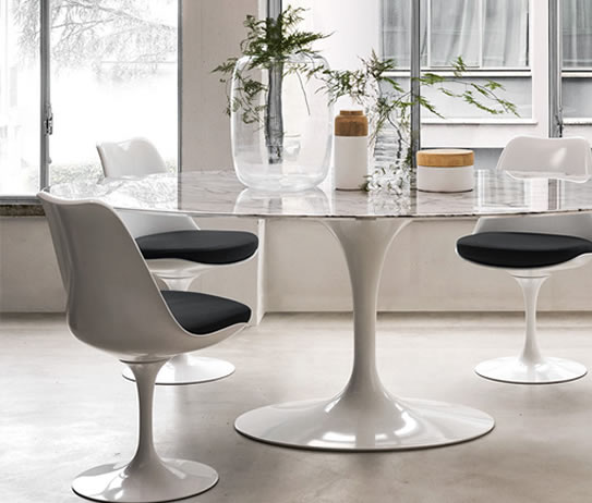 tulip-chair-black-mueble-design